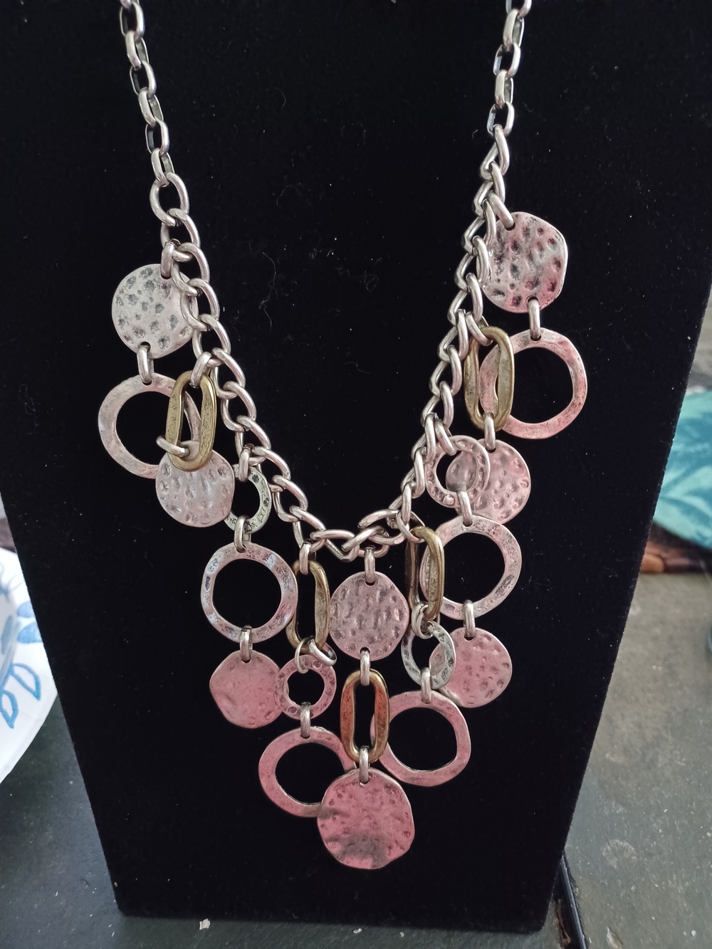 LOFT Silver Tone Hammered Disc  Necklace in Silver Tone 16" With 3" Extender